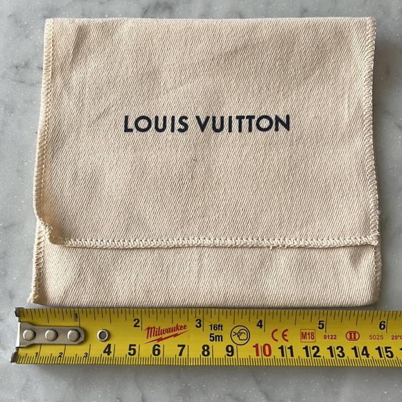 Louis Vuitton small dust bag - Picture 3 of 4
